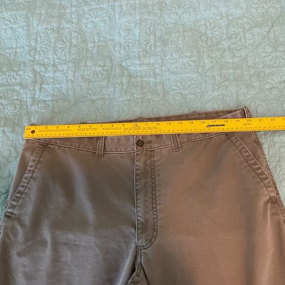 St Johns Bay Mens Easy Care Straight Fit Casual Jeans Taupe Grey Color 42 x 30 - Picture 6 of 10